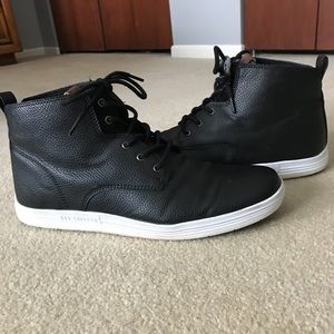 Ben Sherman Vaughn Chukka sneakers